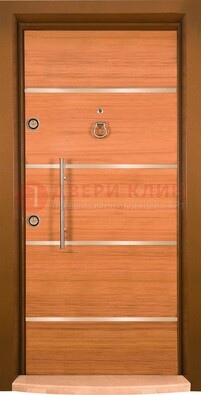 Коричневая входная дверь c МДФ панелью ЧД-11 в частный дом в Дубне