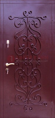 Бордовая металлическая дверь с ковкой ДК-21 в кирпичный дом в Дубне
