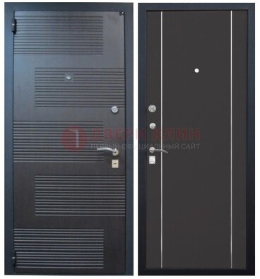 Темная металлическая дверь с МДФ ДМ-105 в деревянный дом в Дубне