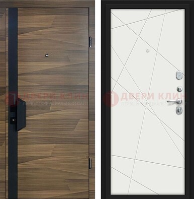Стальная коричневая дверь МДФ c черной вставкой ДМ-267 в Дубне
