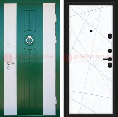 Зеленая железная дверь с панелями МДФ ДМ-369 в Дубне