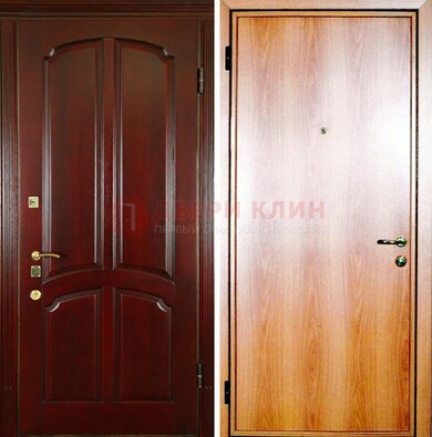 Темная железная дверь с массивом дуба ДМД-13 в Дубне