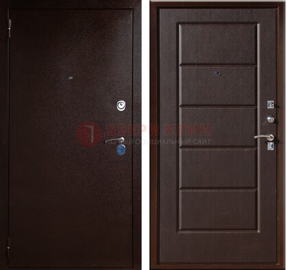 Темная входная дверь с порошковым окрасом ДП-113 в Дубне