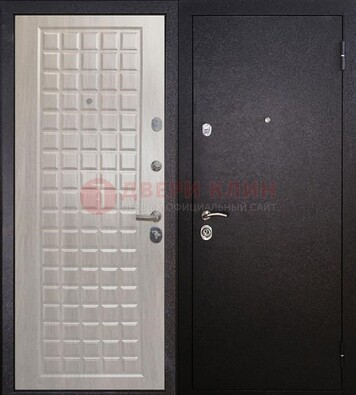 Черная входная дверь с порошковым покрытием ДП-206 в Дубне