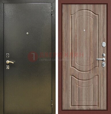 Темно-серая входная дверь с порошковым покрытием и коричневая МДФ ДП-290 в Дубне