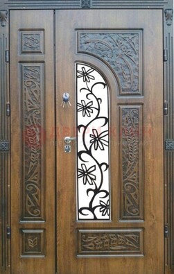 Морозостойкая металлическая парадная дверь ДПР-12 в Дубне