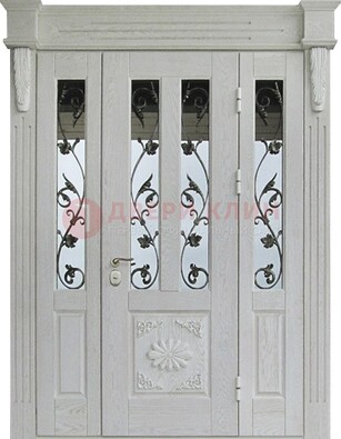 Входная парадная дверь со стеклом и ковкой в белом цвете ДПР-93 в Дубне