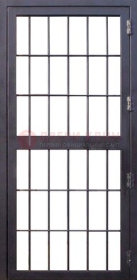 Темная стальная решетчатая дверь ДР-34 в Дубне