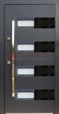 Черная стальная дверь МДФ хайтек со стеклом ДС-16 в Дубне