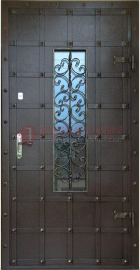 Стальная дверь со стеклом и ковкой ДСК-84 с утеплением в Казани