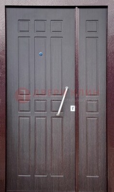 Коричневая тамбурная дверь ДТМ-30 в Дубне