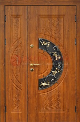 Входная дверь цвета золотой дуб с виноритом и ковкой ДВТ-176 в Дубне