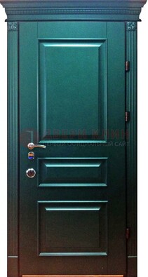 Зеленая входная филенчатая дверь с виноритом ДВТ-62 в Сергиевом Посаде
