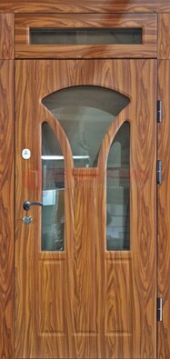 Коричневая классическая входная дверь с виноритом ДВТ-66 в Дубне