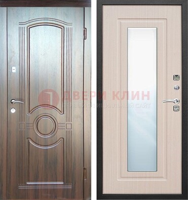 Светло-коричневая дверь c виноритом с узором и филенчатой МДФ ДЗ-120 в Дзержинском