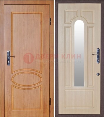 Светлая железная дверь с зеркалом ДЗ-24 в Дубне