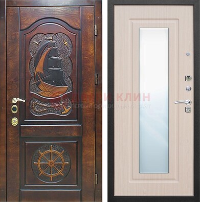 Темная дверь с резьбой и зеркалом внутри ДЗ-49 в Дубне