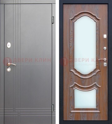 Серая входная дверь со светлой МДФ и зеркалами внутри ДЗ-77 в Дубне