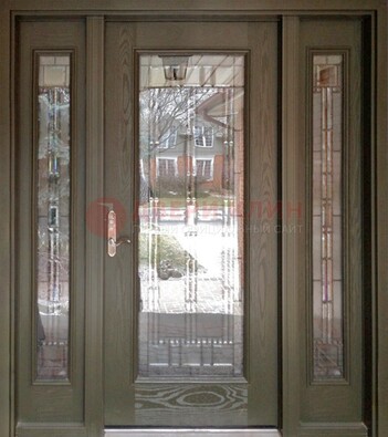 Коричневая стальная дверь с массивом дуба с витражом ВЖ-16 в Дубне