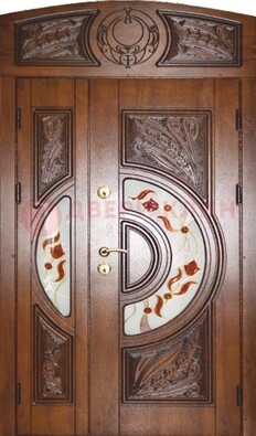 Коричневая двухстворчатая железная дверь с МДФ и витражом ВЖ-37 в Дубне