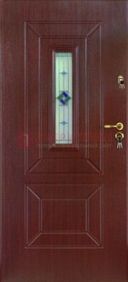 Бордовая железная дверь с витражом и отделкой массив ВЖ-3 в Дубне